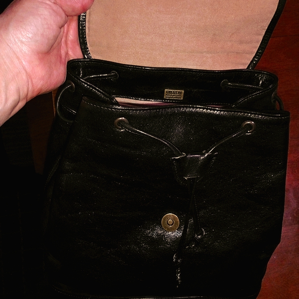 Oroton Black Leather Backpack - Picture 4 of 12